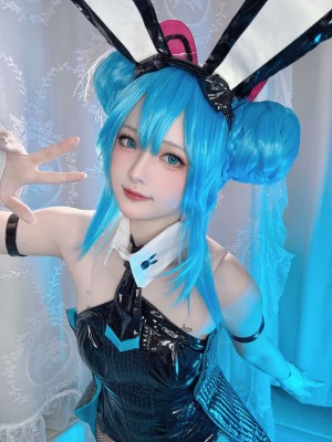 屿鱼 初音 兔女郎_12