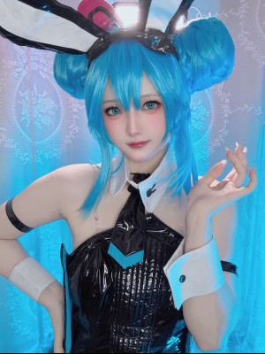 屿鱼 初音 兔女郎_15