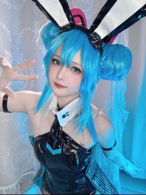 屿鱼 初音 兔女郎_34