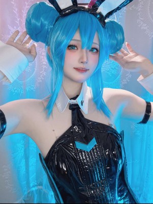 屿鱼 初音 兔女郎_09