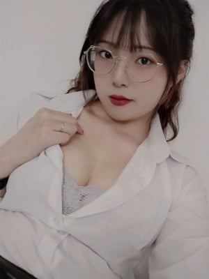 Natsuko_夏夏子 - OL短裙_01