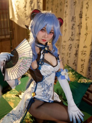 屑雪雪鸭 - 甘雨青花瓷旗袍[50P-199MB]_34