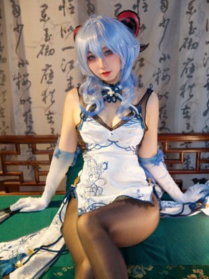 屑雪雪鸭 - 甘雨青花瓷旗袍[50P-199MB]_20