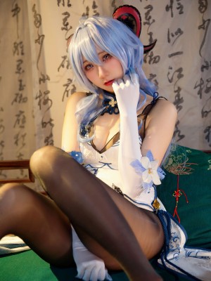 屑雪雪鸭 - 甘雨青花瓷旗袍[50P-199MB]_37