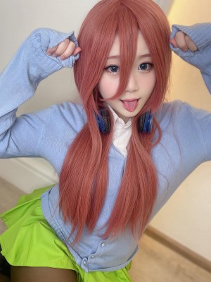 Saizneko - Miku Nakano_02