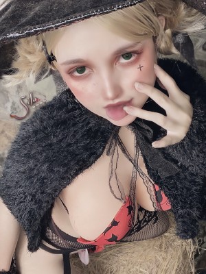 [Master Sila] Cat Witch Noel_06