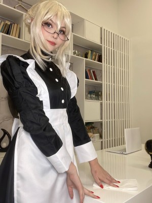 Tsuki Desu - Saber Maid_091