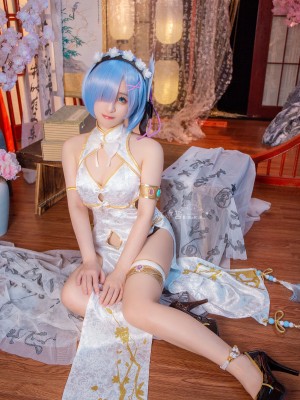 凉凉酱Kirakira - 蕾姆_09