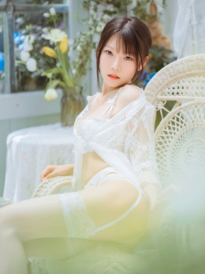 香草喵露露 NO.005 玻璃房少女_138-Coser@香草喵露露 No.005 玻璃房少女-4KHD.com-068