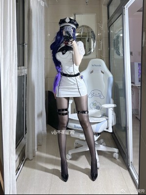 羚weibo自拍合集10.26_7842fbably1he8dqd5ng2j21ib20fe81