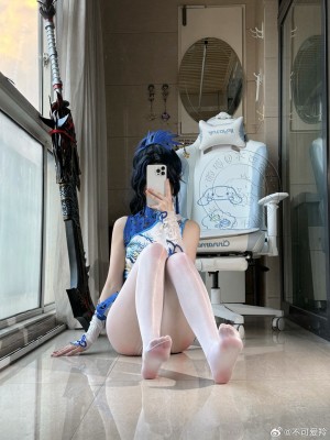 羚weibo自拍合集10.26_7842fbably1hu91rkeydgj20u01407bs