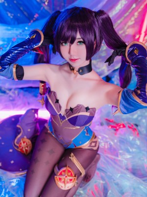 Sally Dorasnow - 莫娜_015