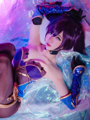 Sally Dorasnow - 莫娜_020