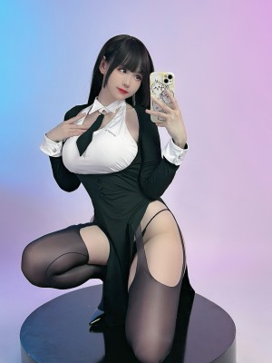 miko酱wb自拍_008vIsnAgy1ht5x7o9ei5j31d82yo1kx