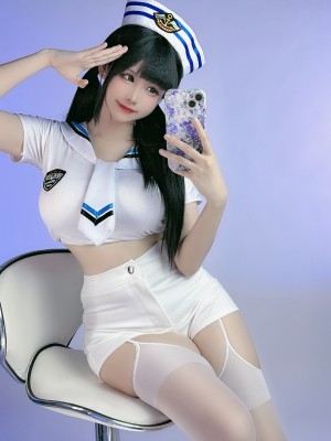 miko酱wb自拍_008vIsnAgy1hurogmh8t1j31d82yo7wh