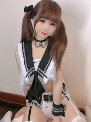 miko酱wb自拍_00663nJ2gy1gydam1hacaj31o02yohdv