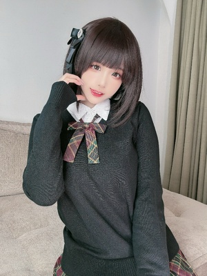 miko酱wb自拍_00663nJ2gy1huyj6202w4j31o02yonpf