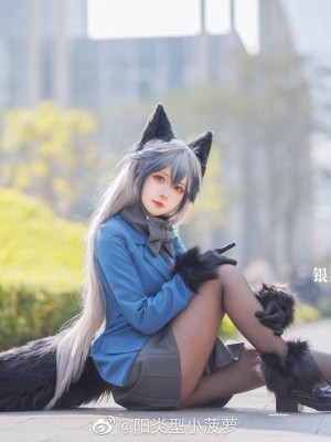 微博cos合集_9801b567gy1gzz3petkfbj21900u044h