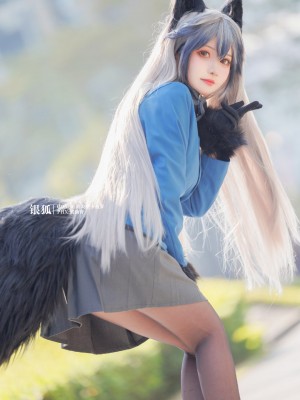 微博cos合集_9801b567gy1gzz3pfcknwj20u0190n2s