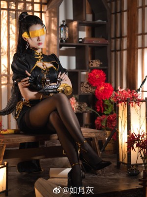 微博cos合集_7553fcf0gy1h2eyj2x24ij23l029n1ky