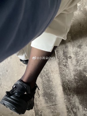 微博cos合集_0073Xd12gy1h2qlm2uokhj3256256qv5
