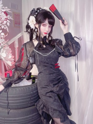 微博cos合集_6f91511fgy1h2ze7uj2m6j20u01gqgxs