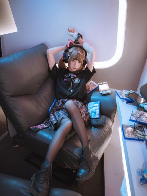 微博cos合集_729f06dcgy1h3950c841yj23lp5egu15