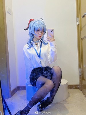 微博cos合集_0069MMkVgy1h3oupx4ca5j30u0140gse