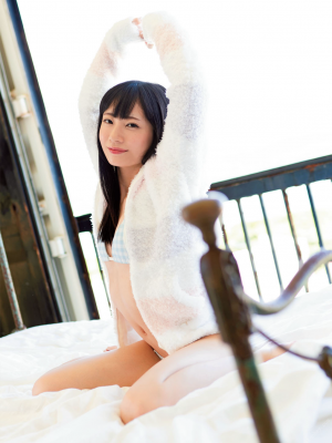 七沢みあ1st写真集『ななさわぎ』_i-024