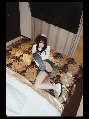 #Escape 宮下玲奈_Miyashita Rena09