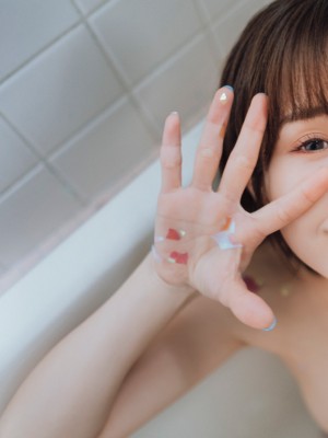 小島みなみ デジタル写真集 とられち_embed0070_HD