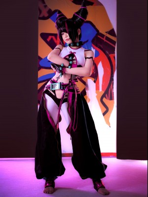 ZinieQ - Juri Han_02