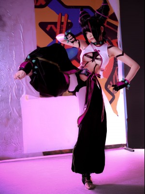 ZinieQ - Juri Han_04