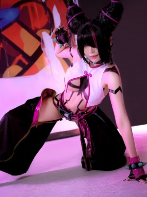 ZinieQ - Juri Han_10