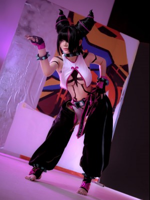 ZinieQ - Juri Han_05