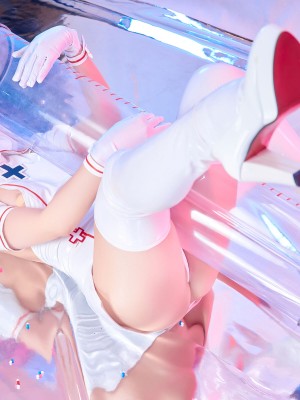 ZinieQ - Prinz Eugen Nurse_20
