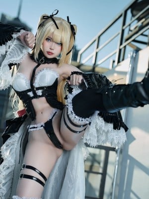 ZinieQ - Marie Rose Sakimichan art_09