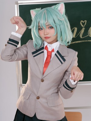 ZinieQ - Toru Hagakure_04