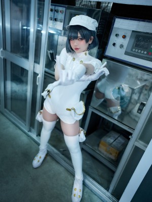 ZinieQ - Aether Employee_05