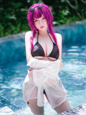 Potato Godzilla - Kafka bikini_08