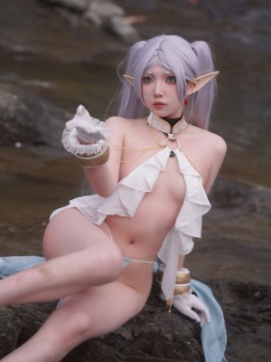 [阿呀被发现了Aya&小和甜酒] 雪山 菲伦&芙莉莲_93