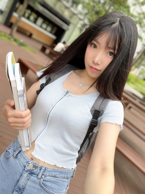 Yutori - Fantia (November 2021 - September 2022)_ab7f6784-53c6-41cd-abef-2d1197ff9ea2