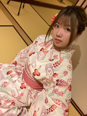 Yutori - Fantia (November 2021 - September 2022)_e92e6851-e27f-4ef9-a092-914723165595