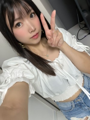 Yutori - Fantia (November 2021 - September 2022)_8dde1dbd-2076-4a8f-b510-1574404b7cc3