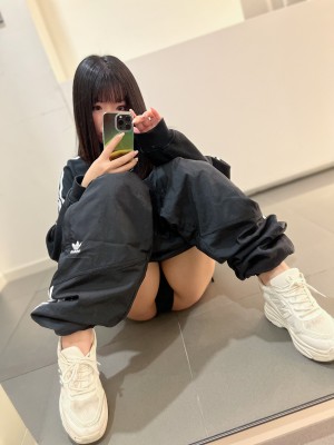 Yutori - Fantia (November 2021 - September 2022)_7c8a2e06-cf5c-413a-8914-e1dea1e7a678