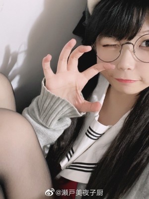 微博hs6_007ITK98gy1h1xizr066bj31400u0jyk