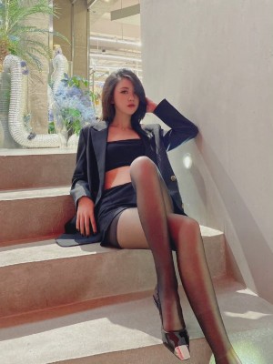 微博hs6_006MlUtvly1h0gq4rkfraj30qo0zkwls