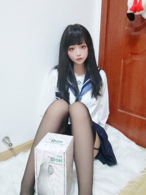 微博hs6_006PPndcgy1h1zxfbw7stj30u0140dll