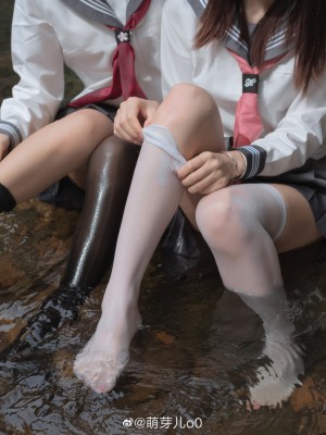 微博hs6_007gpAMwgy1h1zxhz4vywj364w43c7ws