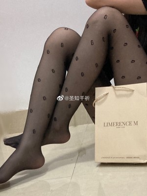 微博hs6_6a75f5a9gy1h2054uf9zsj21au1aue1l